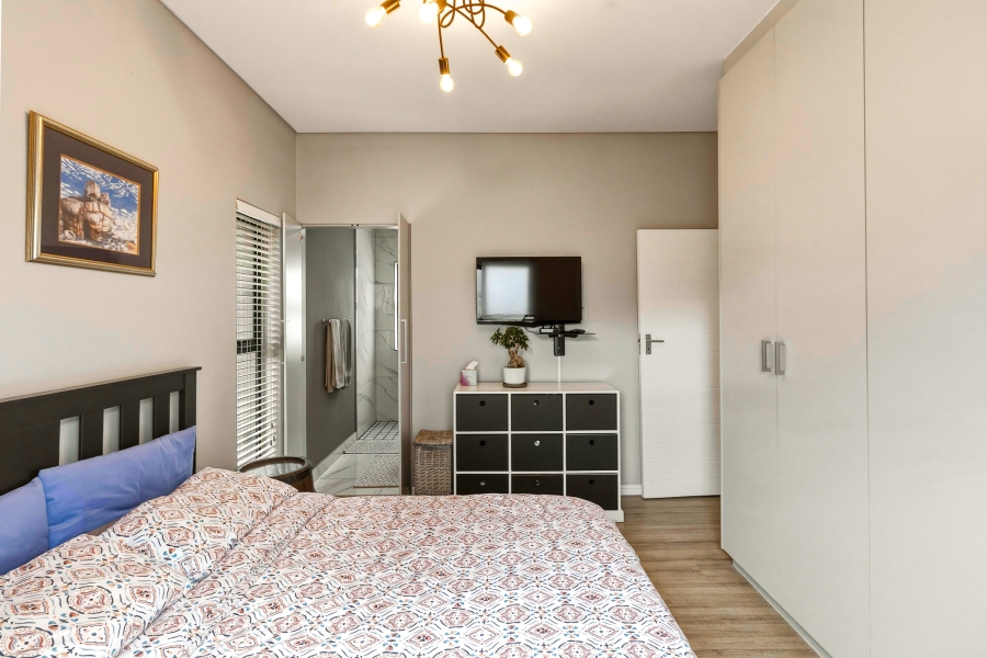 3 Bedroom Property for Sale in Aan de Wijnlanden Western Cape